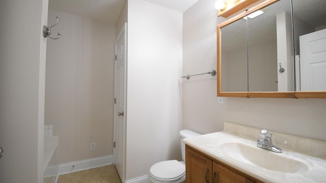 108 Hollow Creek Drive, Frankfort, KY 40601