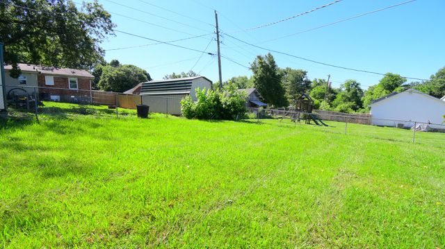 108 Hollow Creek Drive, Frankfort, KY 40601
