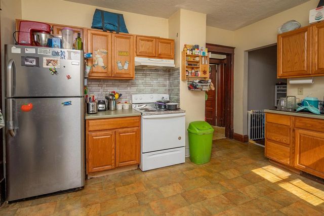 310 E Washington STREET, Delavan, WI 53115