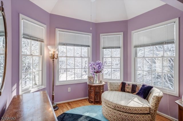 15 Paradise Pl, Roseland Boro, NJ 07068