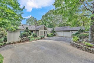 150 Providence LN, Union Hall, VA 24176