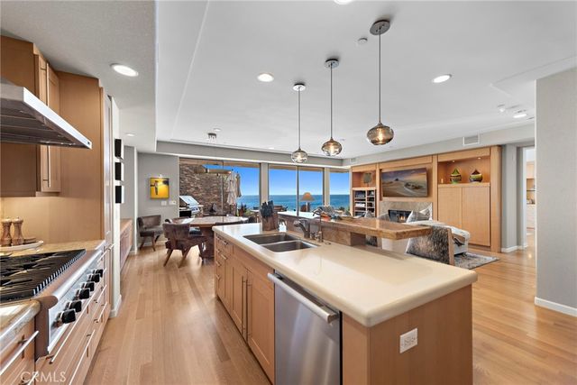 1603 S Coast Hwy F, Laguna Beach, CA 92651