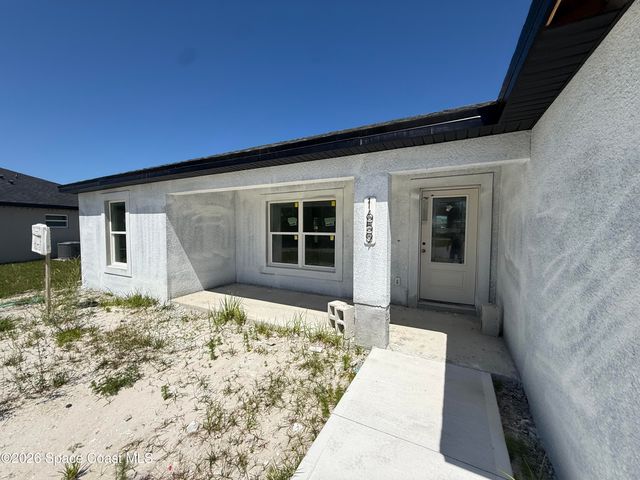 1659 Windsor Avenue SE, Palm Bay, FL 32909