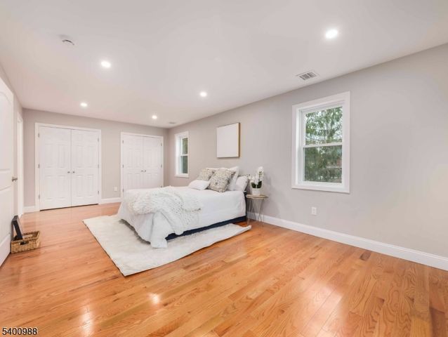 11 Maine St, Jefferson Twp., NJ 07849