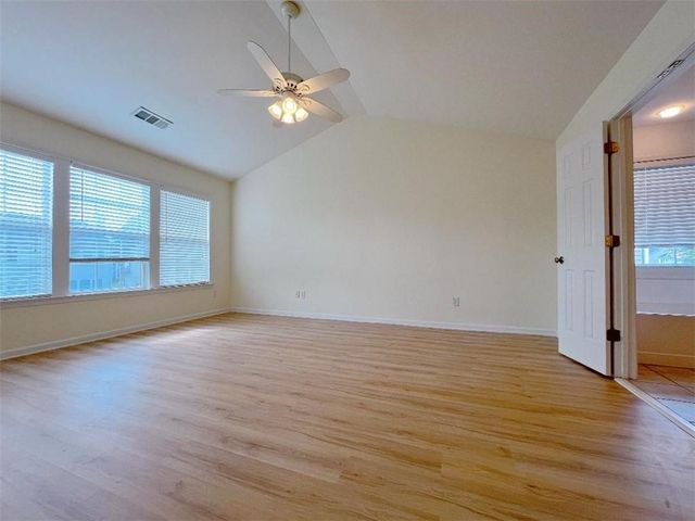 8205 Norwich Place, Suwanee, GA 30024