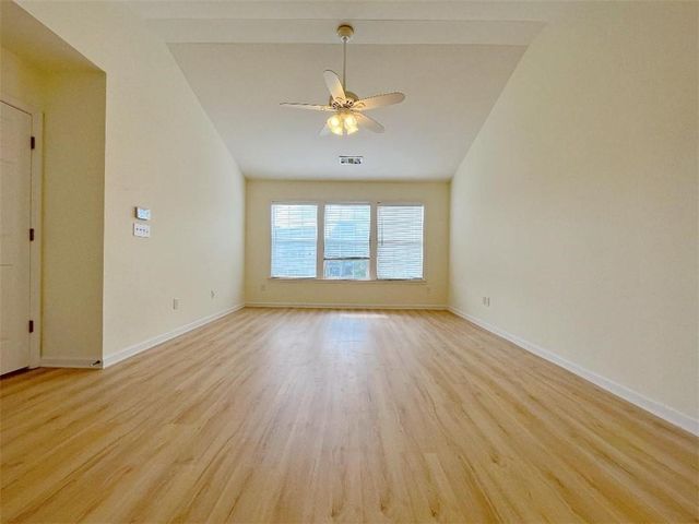 8205 Norwich Place, Suwanee, GA 30024