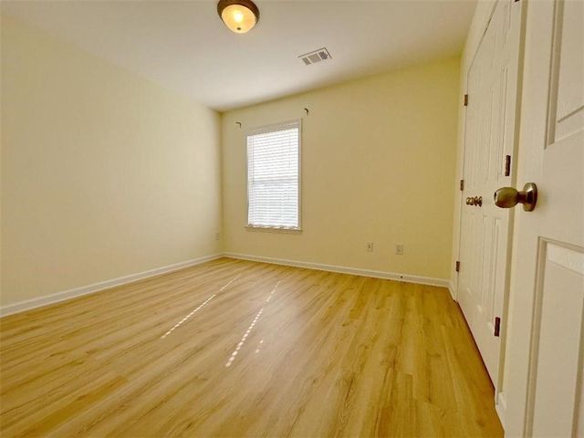 8205 Norwich Place, Suwanee, GA 30024