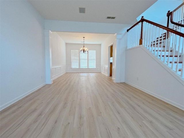 8205 Norwich Place, Suwanee, GA 30024