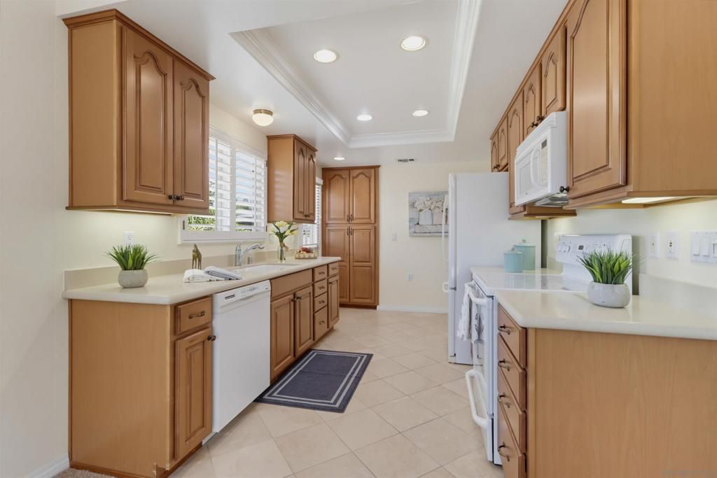 16422 Sarape Dr, San Diego, CA 92128 — photo 5