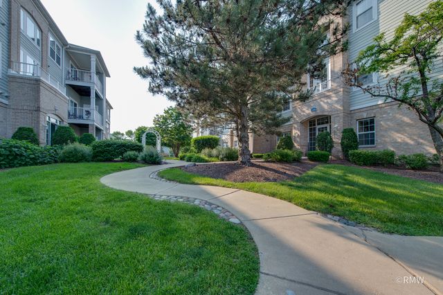 1259 W Lake Street 304, Addison, IL 60101