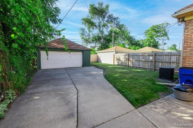 4116 Kendall Street, Detroit, MI 48238