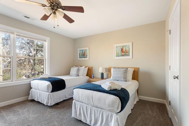 979 Bay Tree Circle 203, Mount Pleasant, SC 29464
