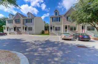 979 Bay Tree Circle 203, Mount Pleasant, SC 29464
