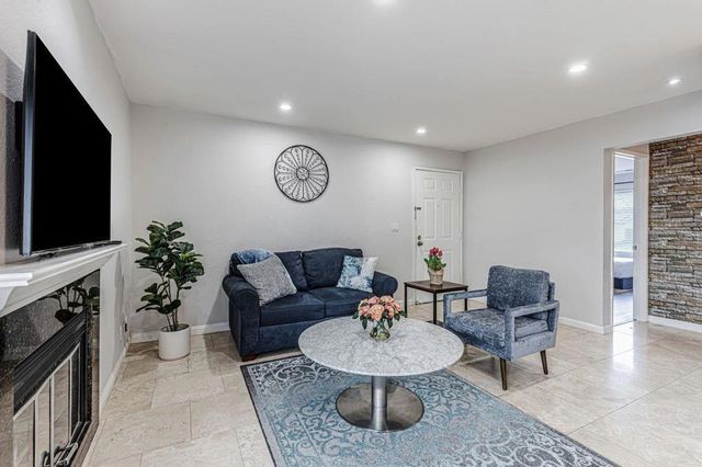 94 Elder Drive F, Pacheco, CA 94553