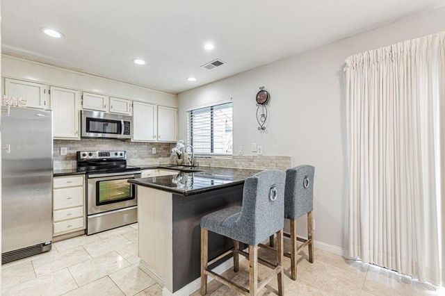 94 Elder Drive F, Pacheco, CA 94553