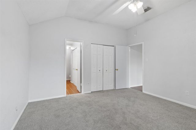 3105 Wood Fox Drive, Alvin, TX 77511
