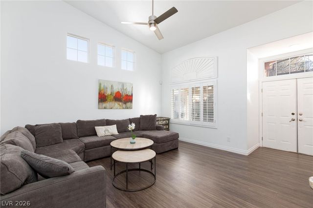 9896 Masked Duck Avenue, Las Vegas, NV 89117