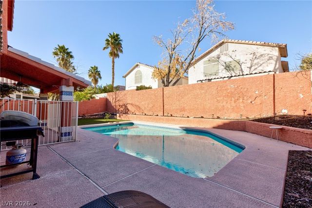 9896 Masked Duck Avenue, Las Vegas, NV 89117