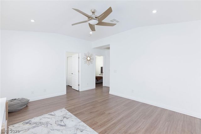 9896 Masked Duck Avenue, Las Vegas, NV 89117