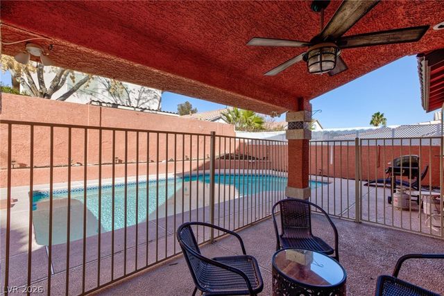 9896 Masked Duck Avenue, Las Vegas, NV 89117