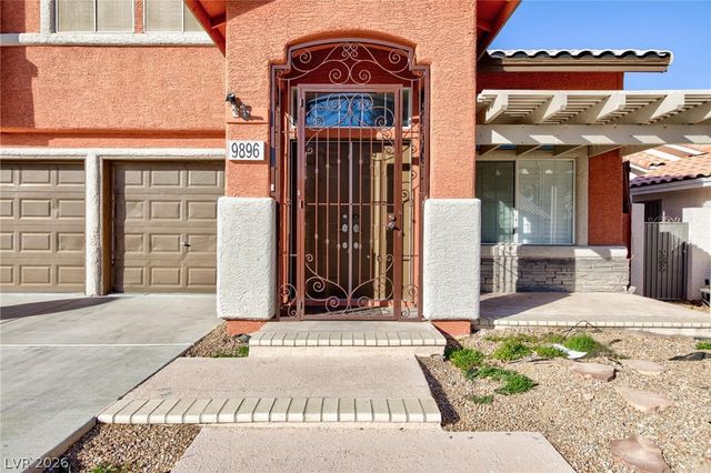 9896 Masked Duck Avenue, Las Vegas, NV 89117