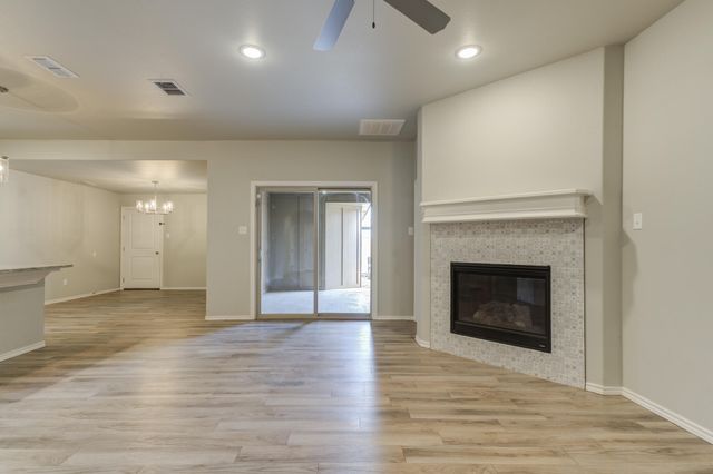 6906 67th Street, Lubbock, TX 79424