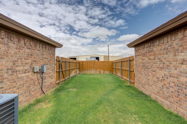 6906 67th Street, Lubbock, TX 79424
