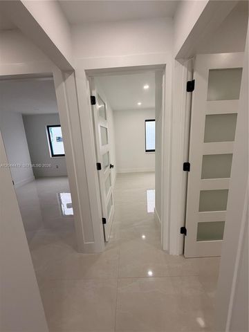 191 SE 6th Avenue, Hialeah, FL 33010
