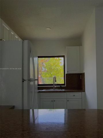 191 SE 6th Avenue, Hialeah, FL 33010