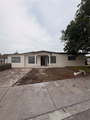 191 SE 6th Avenue, Hialeah, FL 33010