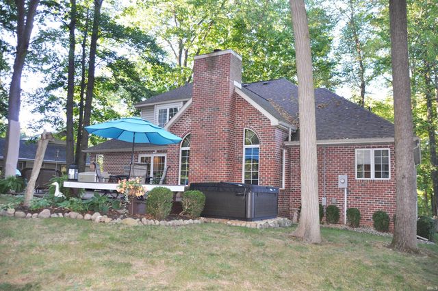 114 Chaudoin Drive, Angola, IN 46703