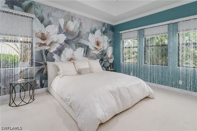 4664 Abaca CIR, Naples, FL 34119