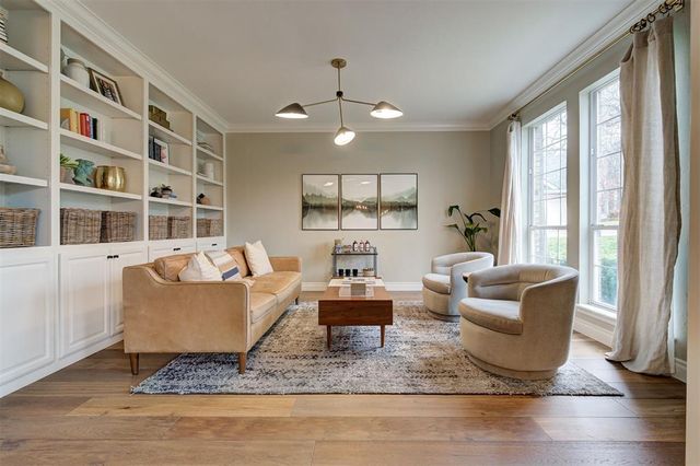 600 Heatherstone Road, Edmond, OK 73034