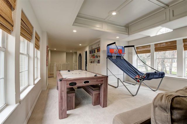 600 Heatherstone Road, Edmond, OK 73034