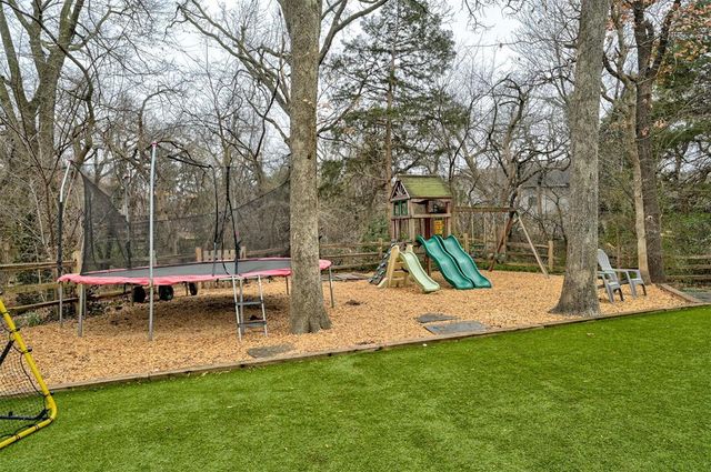 600 Heatherstone Road, Edmond, OK 73034