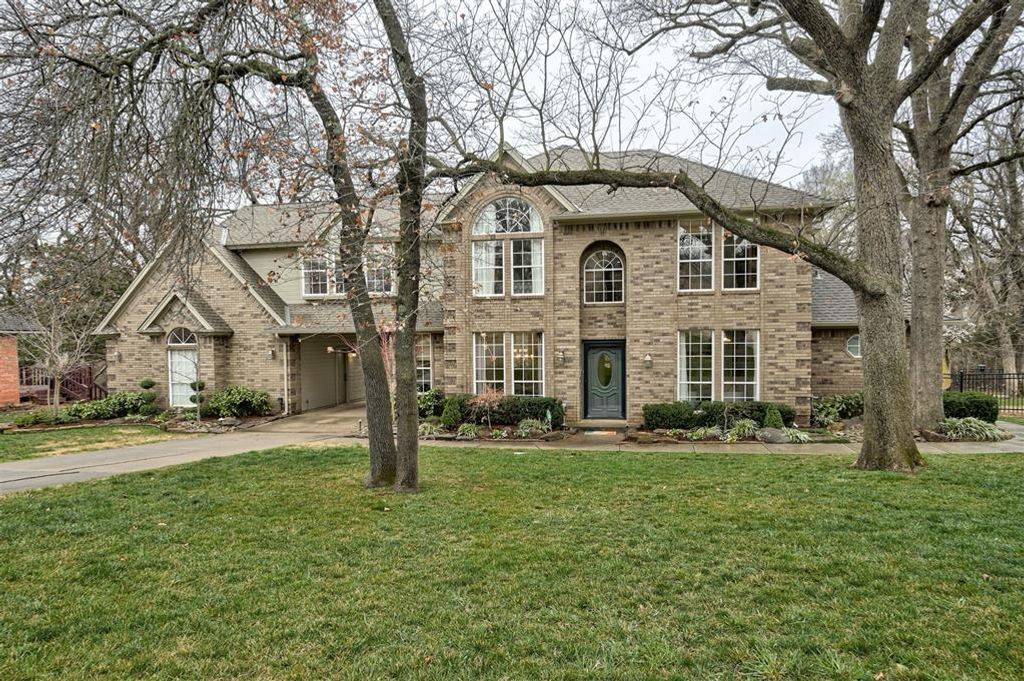 600 Heatherstone Road, Edmond, OK 73034