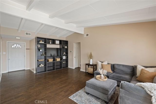8432 Flallon Avenue, Whittier, CA 90606