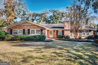 311 Pickwick Road, Savannah, GA 31410