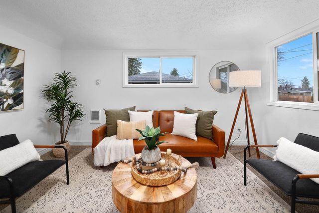 12824 E 6th Ave, Spokane Valley, WA 99216