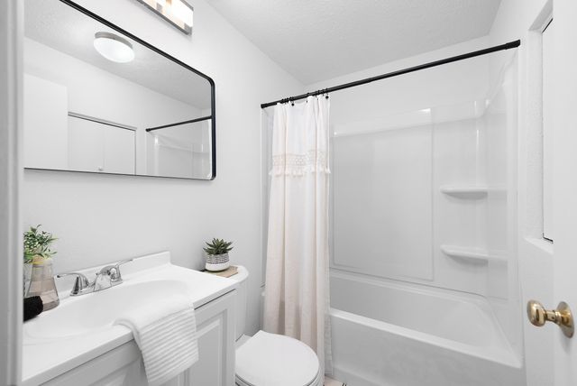 12824 E 6th Ave, Spokane Valley, WA 99216