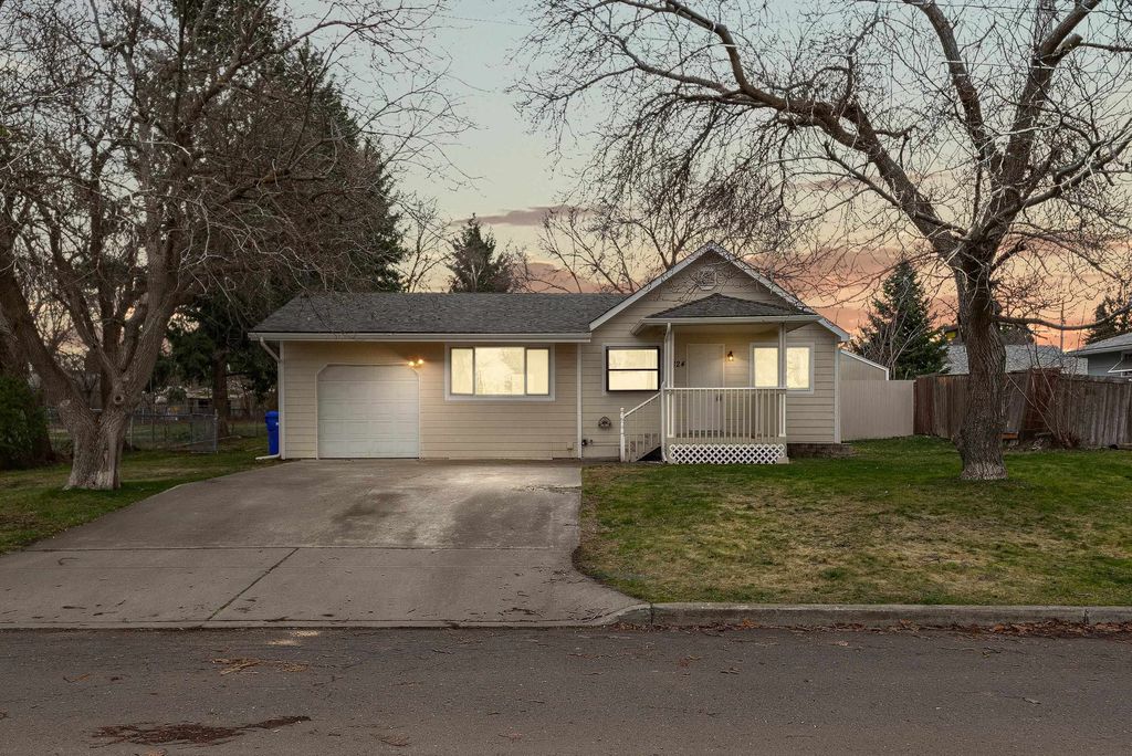 12824 E 6th Ave, Spokane Valley, WA 99216