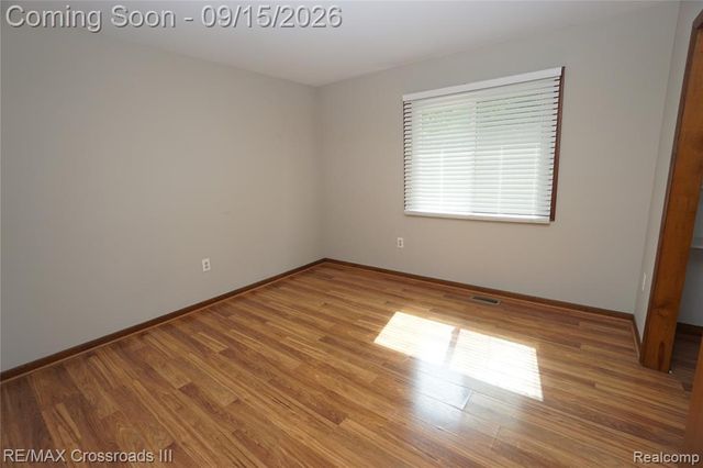43373 Alva Drive, Belleville, MI 48111
