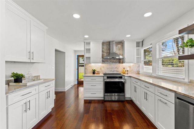308 W ALFRED STREET, Tampa, FL 33603