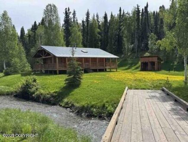 Mi 44.5 McCarthy Road, Chitina, AK 99588