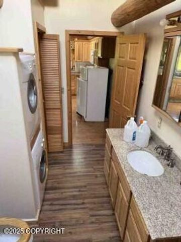 Mi 44.5 McCarthy Road, Chitina, AK 99588