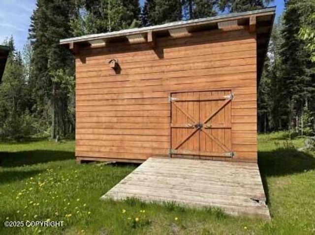 Mi 44.5 McCarthy Road, Chitina, AK 99588