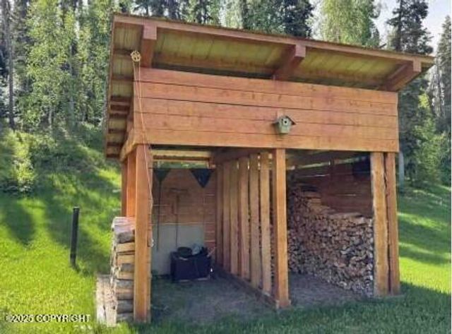 Mi 44.5 McCarthy Road, Chitina, AK 99588