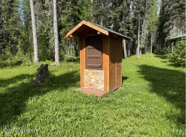 Mi 44.5 McCarthy Road, Chitina, AK 99588