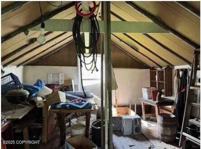 Mi 44.5 McCarthy Road, Chitina, AK 99588