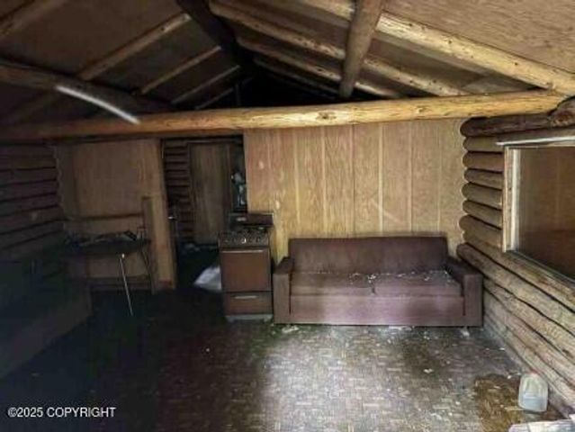 Mi 44.5 McCarthy Road, Chitina, AK 99588